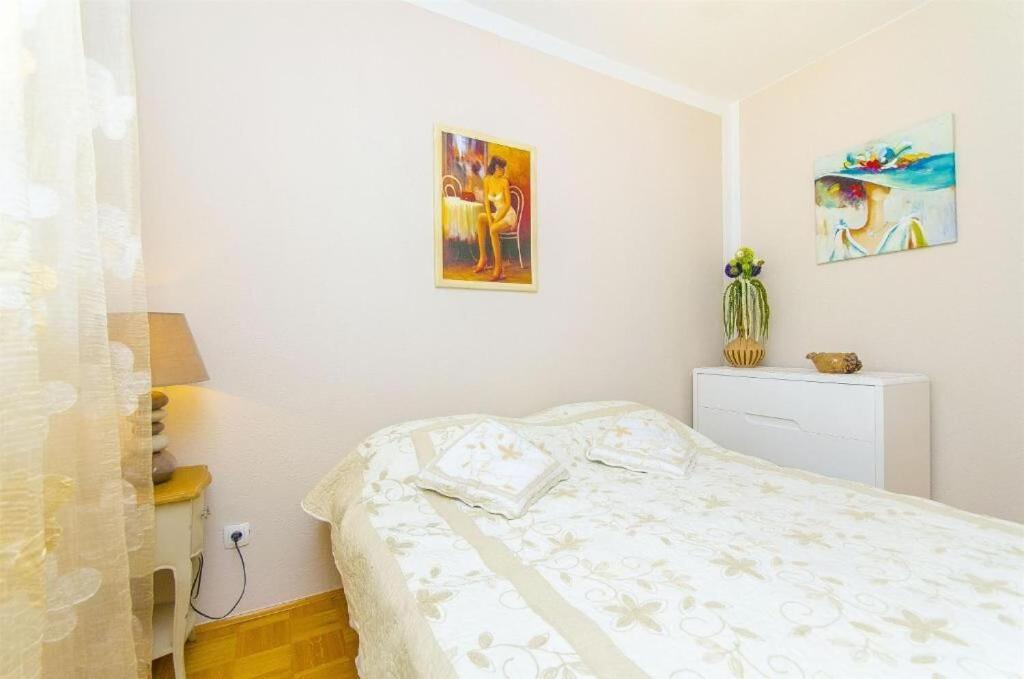 Apartments Nives Trogir Dış mekan fotoğraf